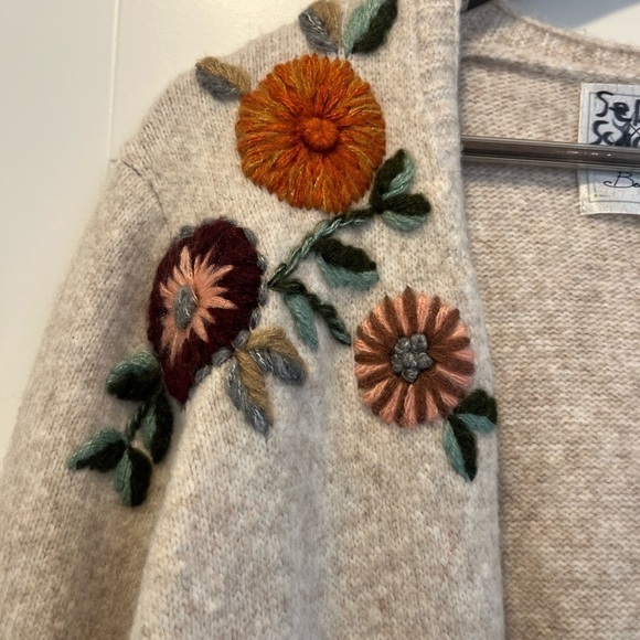 Boundless North Embroidered Cardigan - Picture 5 of 9